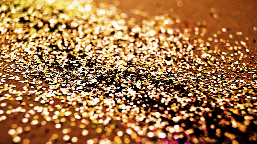 Glitter og glimmer til ansigtet Woman.dk